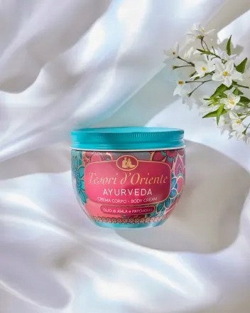 Tesori d`Oriente AYURVEDA cremă de corp 300 ml