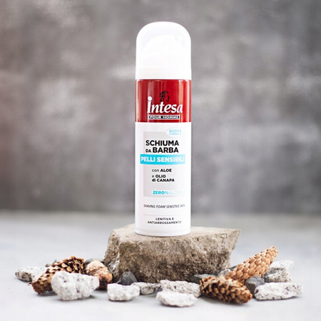 Spumă de bărbierit Intesa SENSITIVE 300 ml